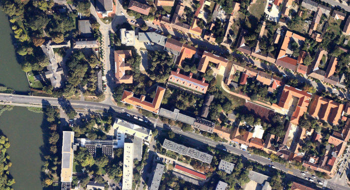 Fentről és ortofotóról már-már térkép a táj